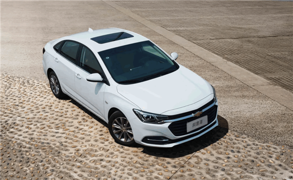 重回四缸时代雪佛兰科鲁泽15l车型上市112万起售