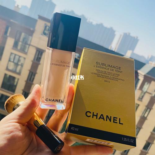 chanel香奈儿sublimage奢华精萃粉底液40ml 带刷子