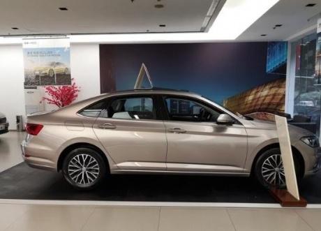 一汽大众店内2021款大众速腾全系优惠大促销(最近三个月内全新商品车)