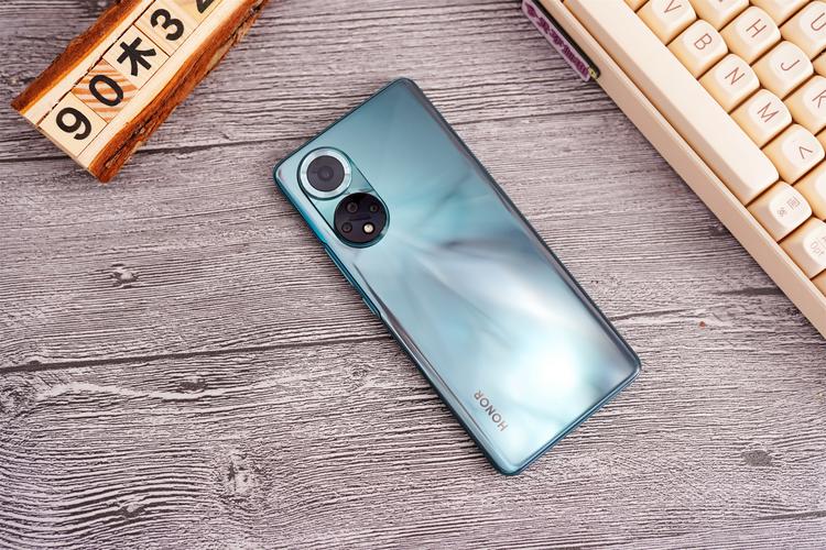 荣耀50真实评测如何挑翻一众骁龙888旗舰手机的