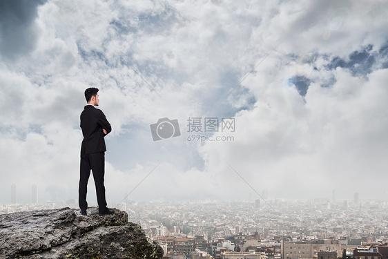 站在高处看世界