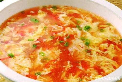 做西红柿汤时,注意这1个细节,汤汁鲜美,蛋花漂亮,很多