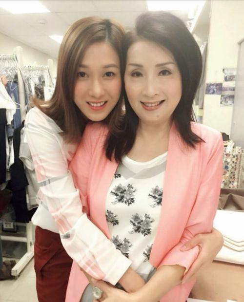 62岁tvb女星由花旦变"御用阿妈",称不介意转型!曾未婚