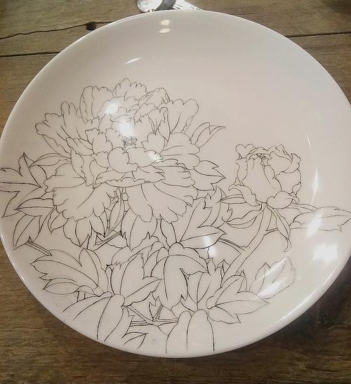 牡丹凉――景德镇釉上新彩手绘盘