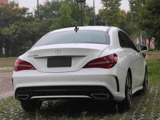 2017年04月奔驰 奔驰cla级  2017款 cla200 1.6t 时尚型