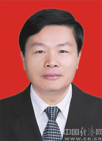 李尧坤当选潮州市政协主席,周永龙,杜妙拉当选副主席(简历)