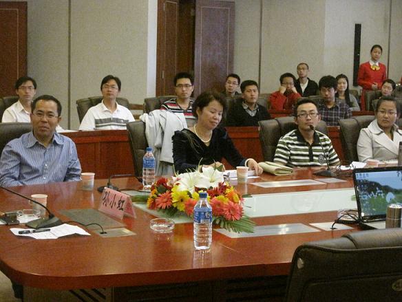 云南省人大财经委员会主任孙小虹到法学院做讲座