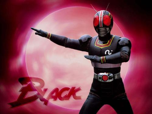 《假面骑士black》是我第一部观看的假面骑士