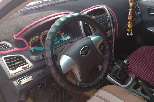 5l 手动舒适型_2.4万_4年_二手比亚迪f3-人人车