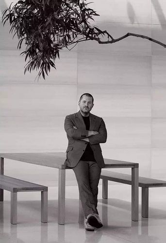 jonathan ive