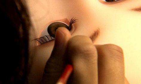 实体硅胶娃娃是宅男们的福音吗小李够买后说道