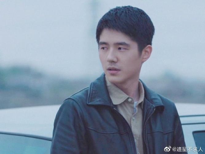 刘昊然点烟镜头