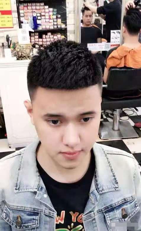 男生剪瓜子头,适合什么脸型?_发型