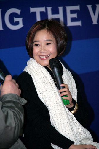 《风言锋语》主持人李蕾