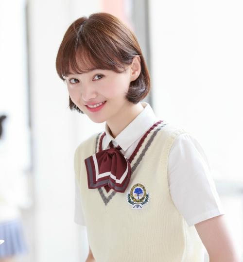 女明星短发造型,一个比一个有味道!