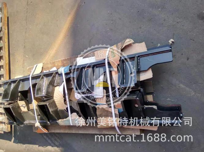 cat卡特配件345d 349d挖掘机全车护轨器全长护链架四轮一带底盘件
