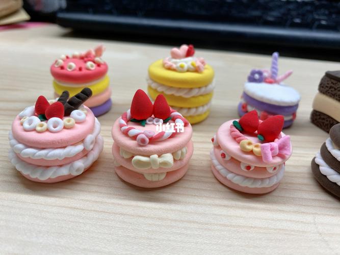 上班做的黏土小蛋糕～_粘土_小蛋糕_兴趣爱好_手工