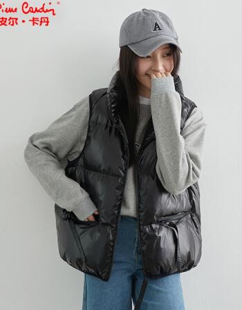 皮尔卡丹羽绒马甲女短款2021年秋冬新款休闲韩版羽绒马夹背心马甲针织