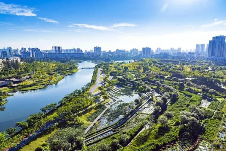 "中国海口美舍河凤翔公园"和"中国宿迁三台山森林公园