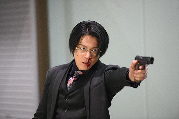 小栗旬《无间双龙》海报剧照图片