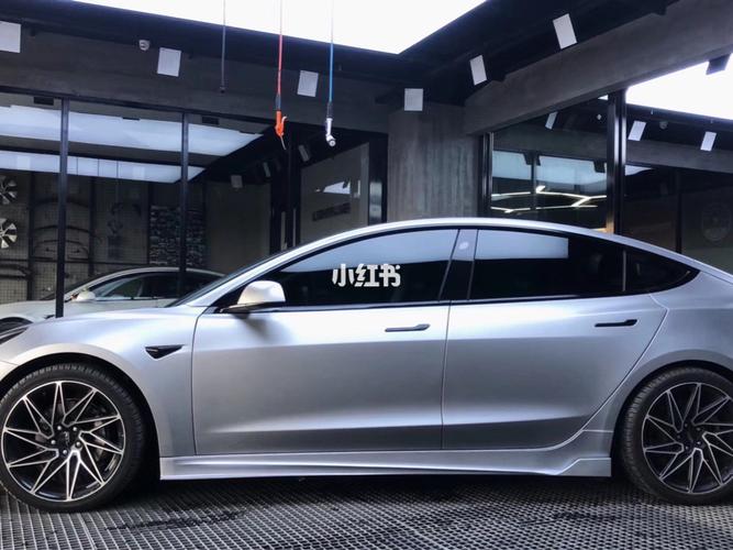 特斯拉model3卡钳轮毂改装轮毂篇