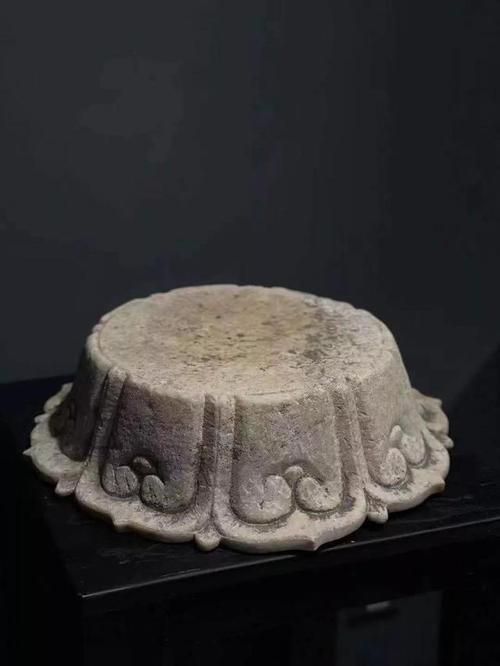 古石雕老石器汉白玉莲花盆鉴赏工艺一流