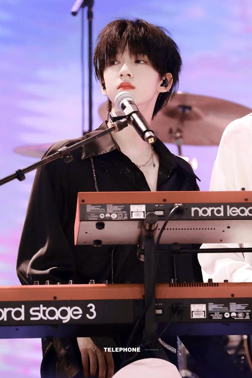 贺峻霖 | 时代少年团五月粉丝见面会实况(上火2)舞台饭拍高清壁纸合集