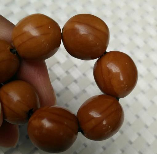 橄榄核圆籽手串珠子直径约15mm左右适合做圆珠的料