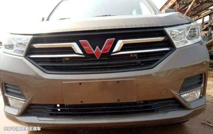 首批18款五菱宏光s出厂,神车年轻十岁,还能再称霸十年