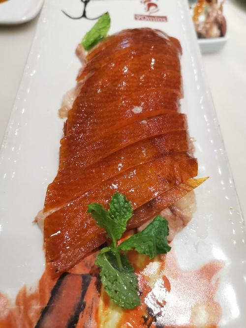 一个人吃半只烤鸭