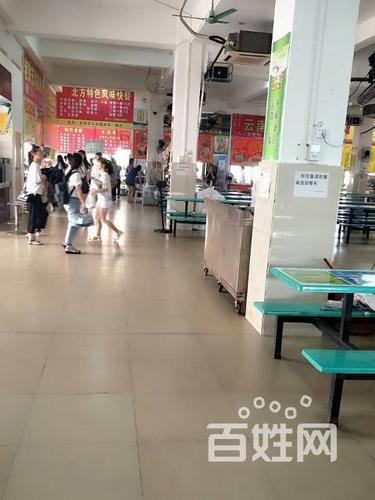 个人急转让广西外国语学院食堂内22平无行业限制旺铺