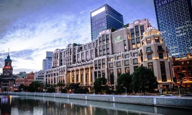 上海苏宁宝丽嘉酒店 | 时尚高定邂逅艺术灵感,优雅梦境即刻开启,拉斯