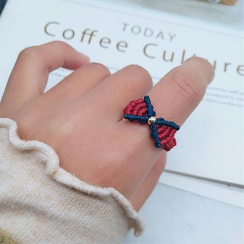 手工编织在逃公主系半成品蝴蝶结戒指可穿黄金转运珠小珠子指环女相似