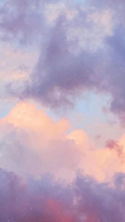 紫色云朵星空壁纸