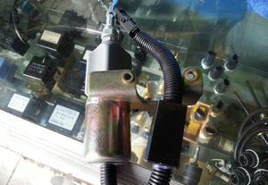 康明斯 熄火开关 b4002-1115030 24v 挖机熄