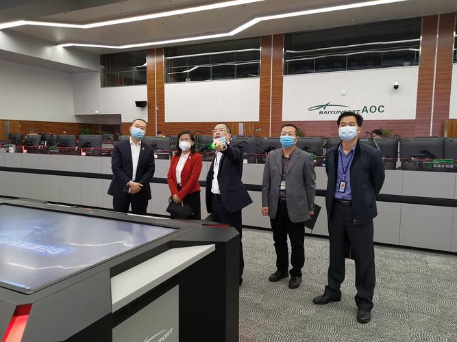 谭曼青书记一行到空港辖区调研新冠肺炎疫情防控及企业复工复产情况