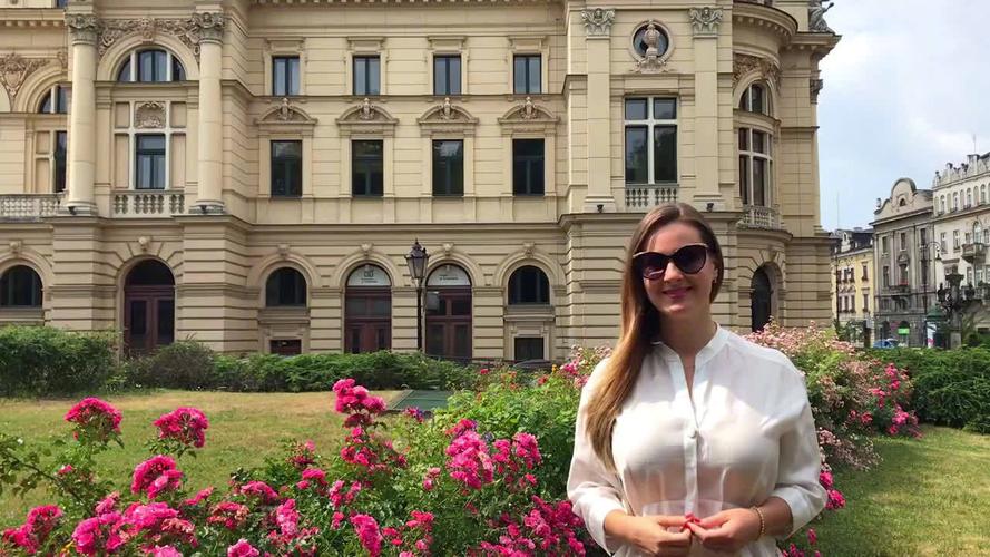 跟着旅游博主安娜·马里萨克斯游览她的家乡——波兰第二大城市克拉科