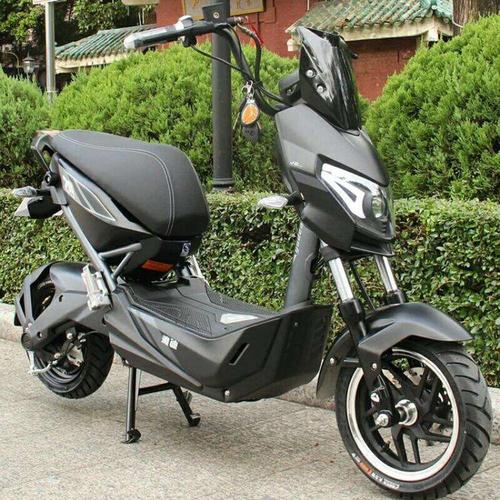 图为 雅迪极光2.0,来自于网络