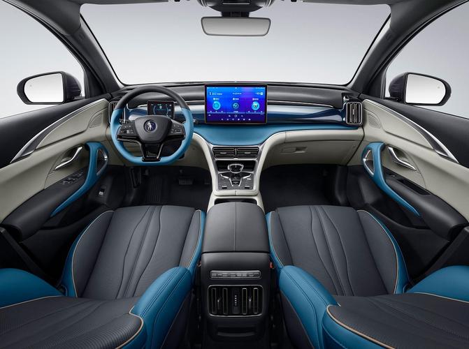 外观动感 内饰材质升级 新款比亚迪宋pro将于4月12日上市