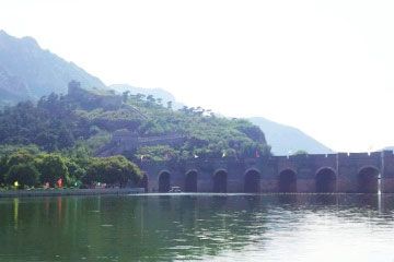 坡嘎拉地下长城 百色坡嘎拉地下长城简介在广西中越黄金旅游带靖西的