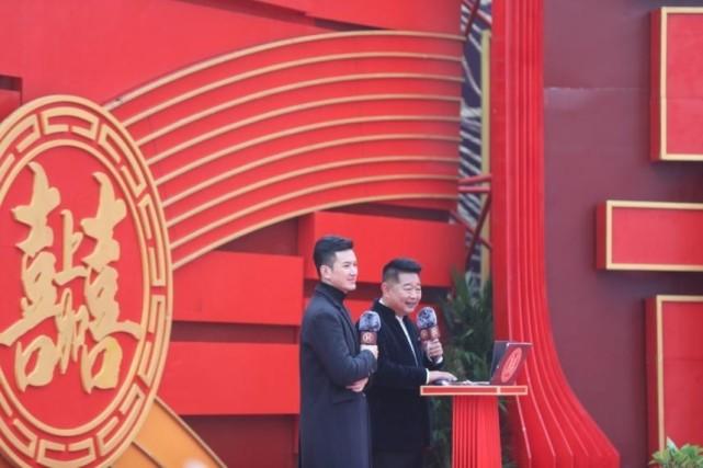 央视综艺《喜上加喜》湖南常宁场周五开播,"话痨"姑娘