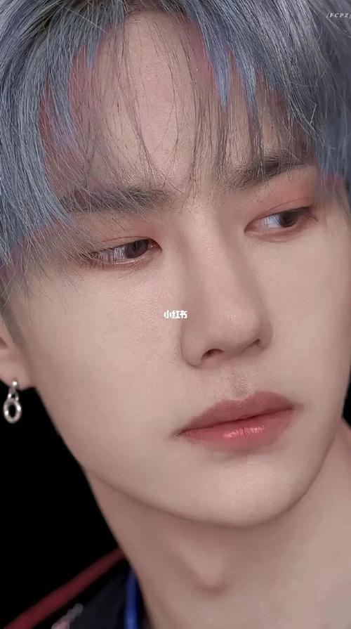 王一博怼脸生图_王一博_向全世界安利王一博_娱乐