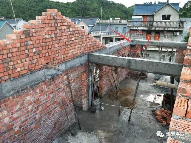 农村一大半包工头不会做的坡屋顶,竟如此简单?5分钟学会自己都能建!