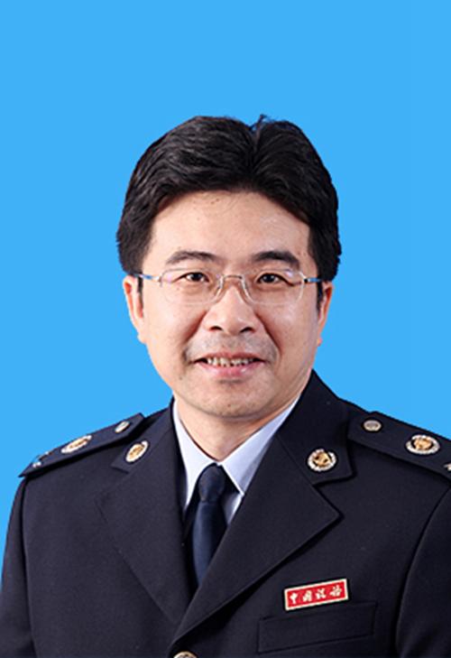  p>张翼,男,汉族,1966年7月出生,福建惠安人,1998年5月加入中国共产党