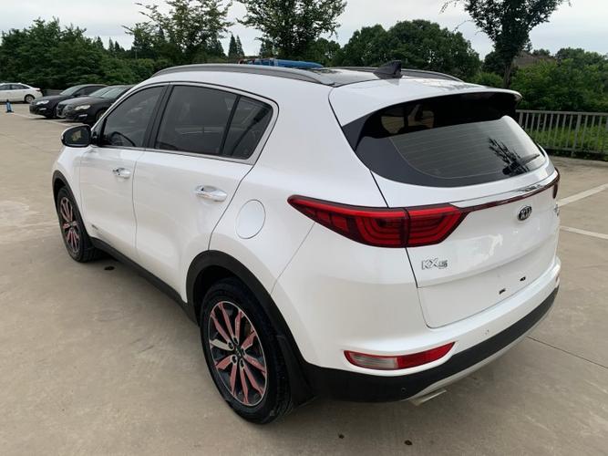 起亚kx5 1.6t高配