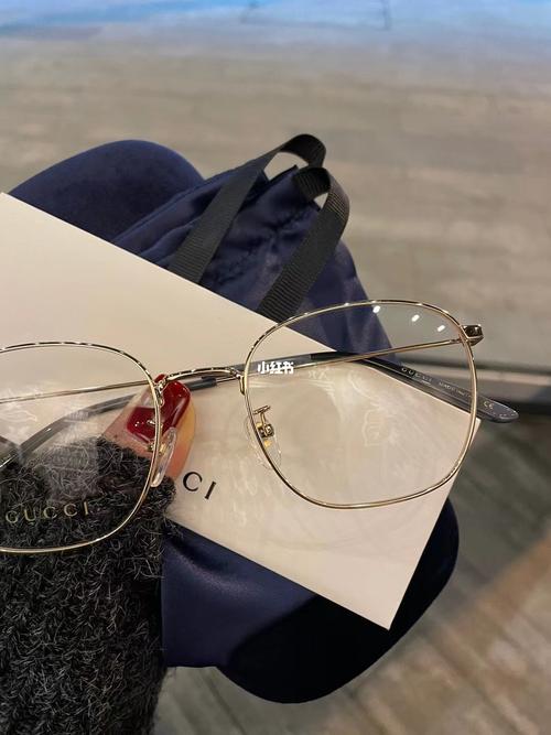 肖战同款 | gucci镜框_镜框_古驰怎么样_眼镜_搭配神器_高颜值眼镜