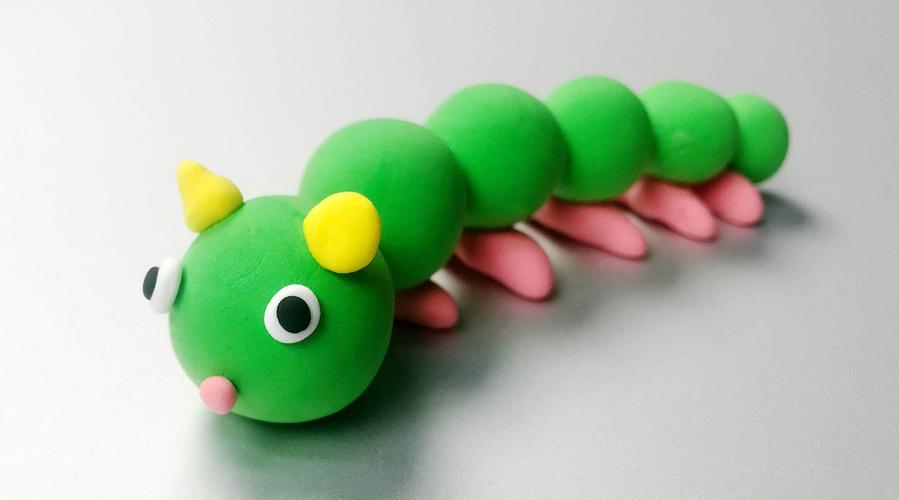 北大学园幼儿园——博雅小三班《好玩的彩泥》