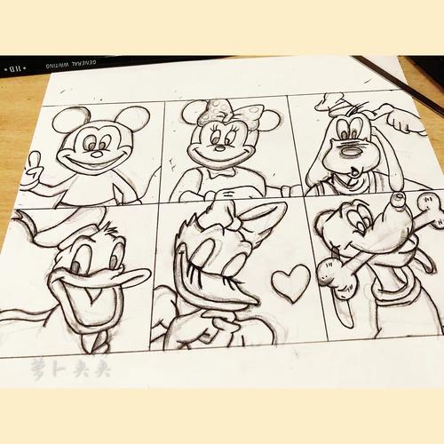 《米老鼠和唐老鸭》