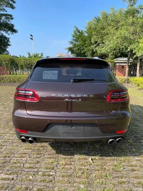 出台14年底7万公里保时捷macans