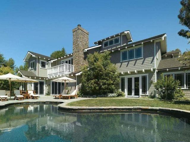 网友:成龙的豪宅除了值钱还别有洞天!